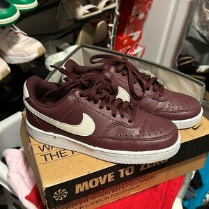 Nike court vision low
